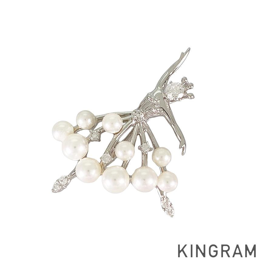 TASAKI Brooch