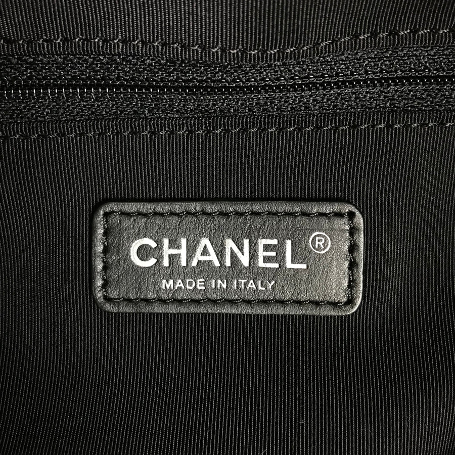 CHANEL Unlimited Tote bag