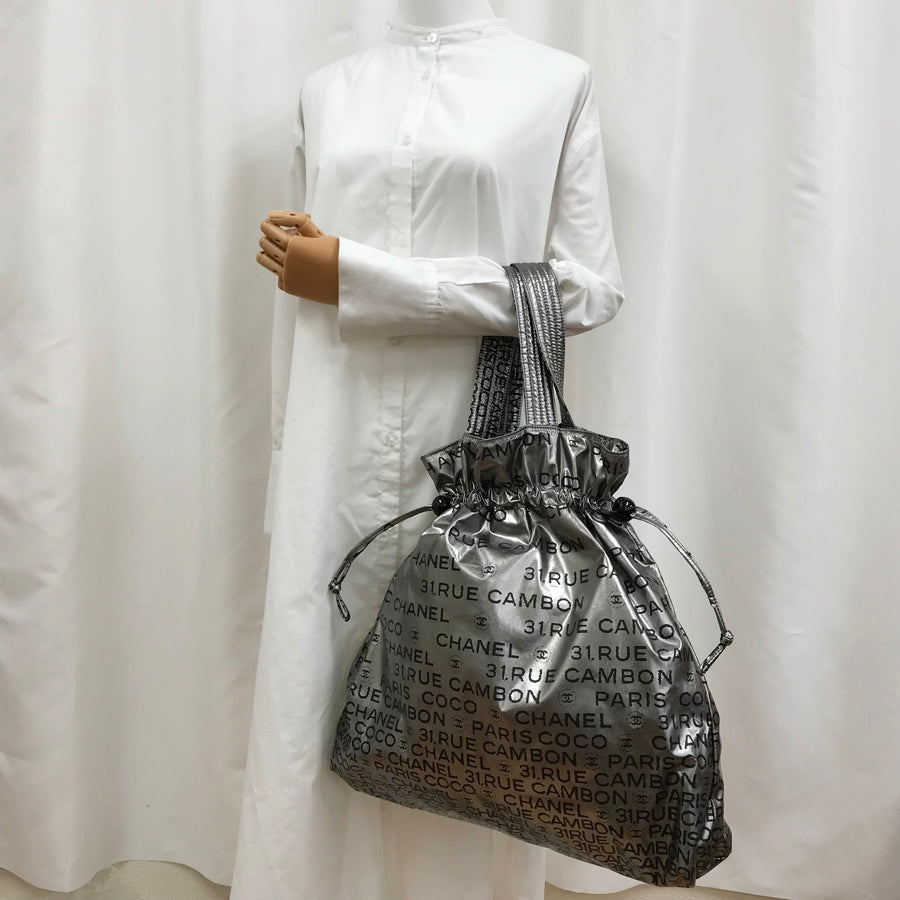 CHANEL Unlimited Tote bag