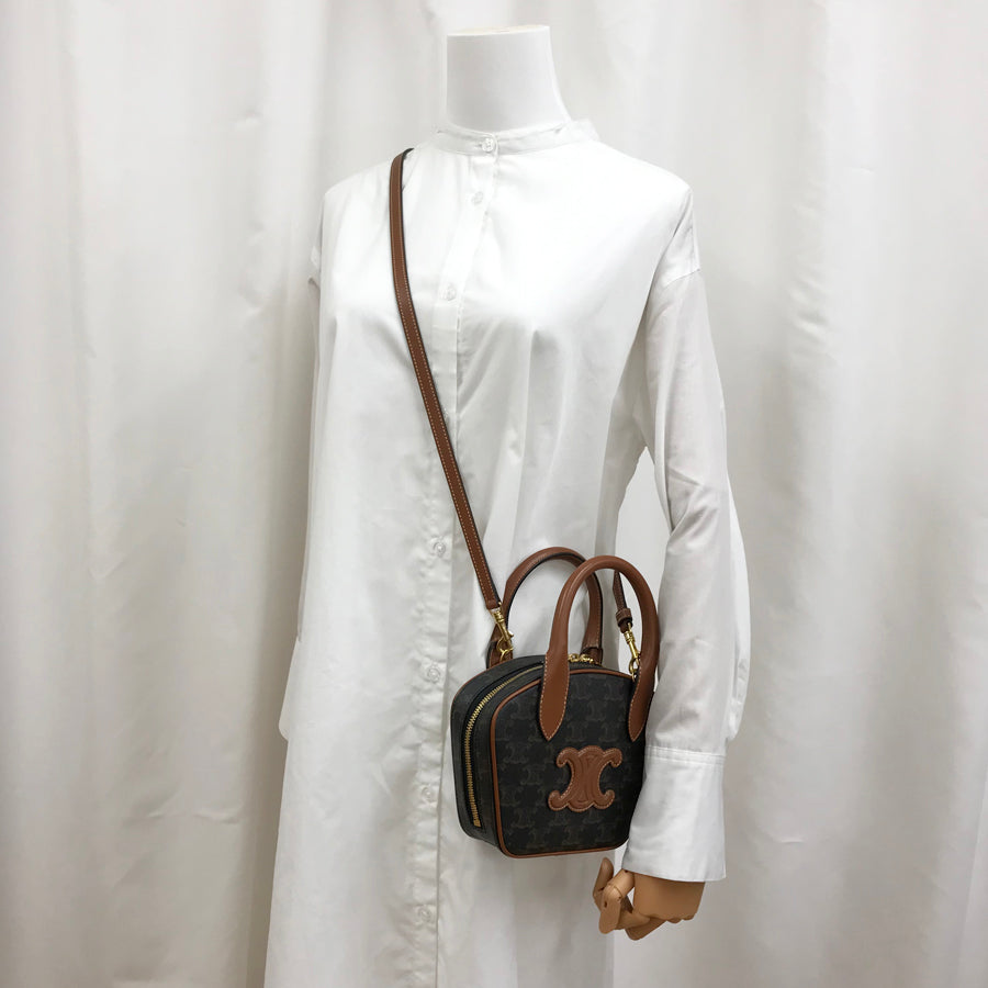 CELINE Triomphe Hand bag