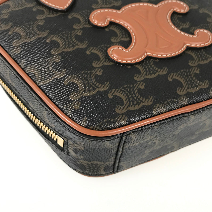 CELINE Triomphe Hand bag