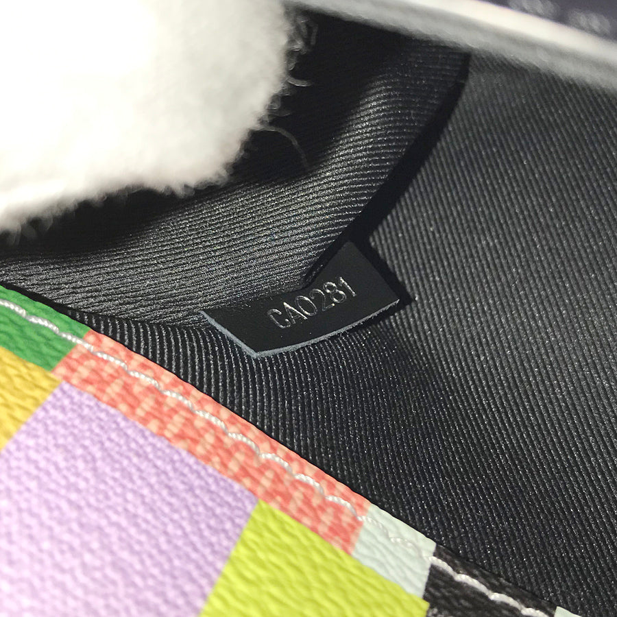 LOUIS VUITTON Damier Graphite 3D Studio Messenger N50036 Shoulder bag