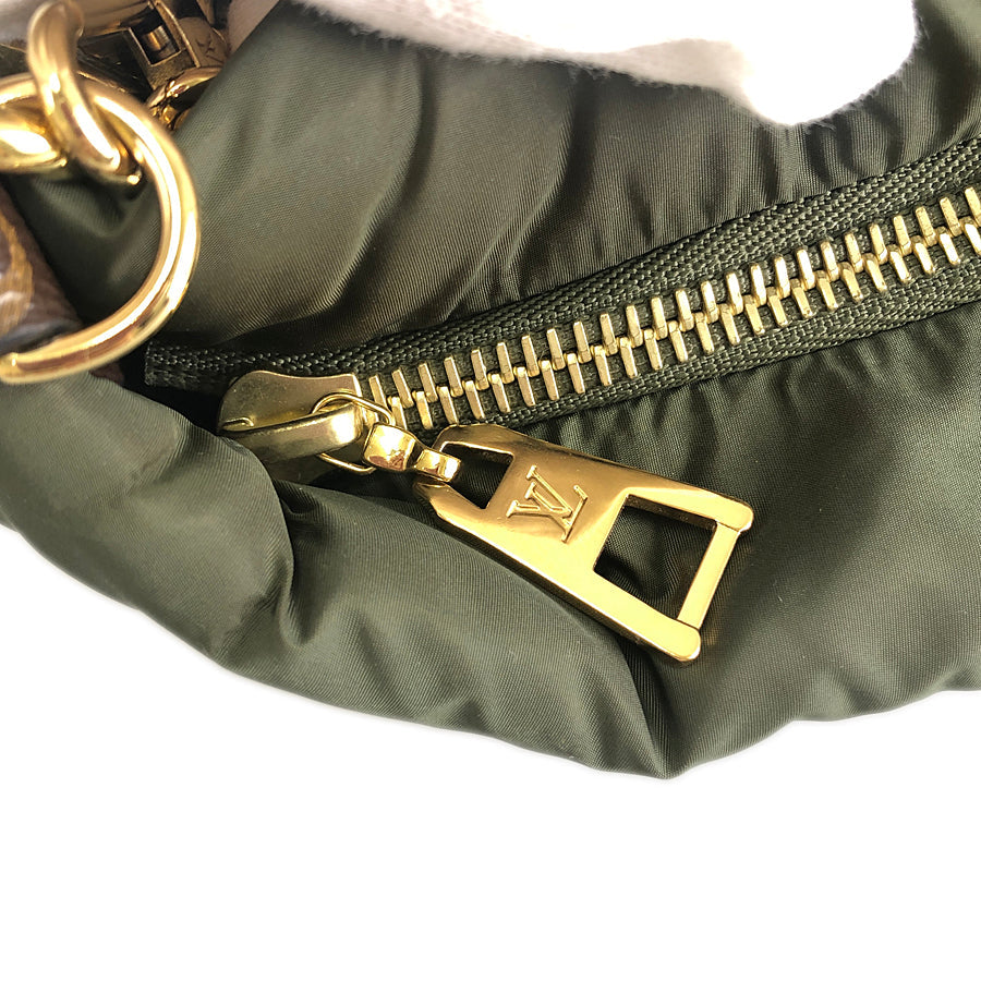 LOUIS VUITTON LV Pillow Maxi Multi Pochette Accessoires M58977 Shoulder bag