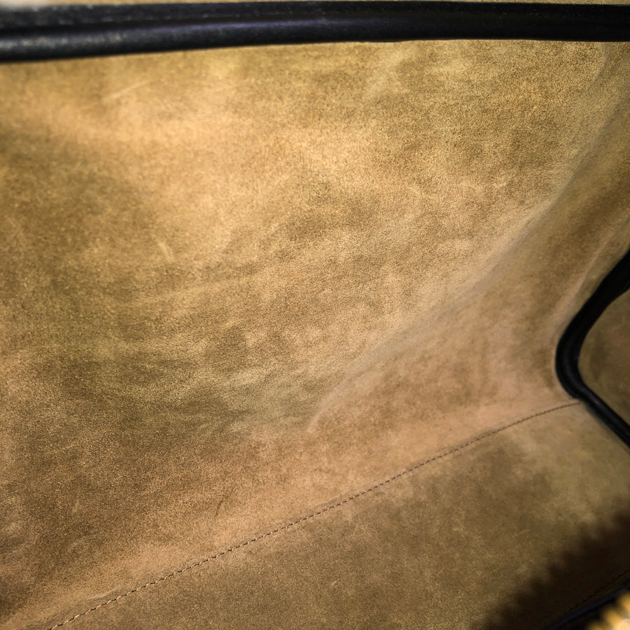 LOEWE Amazona 28 Hand bag