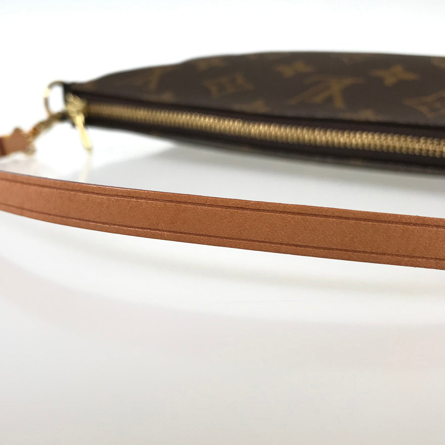 LOUIS VUITTON Monogram Pochette Accessoires M51980 Pouch