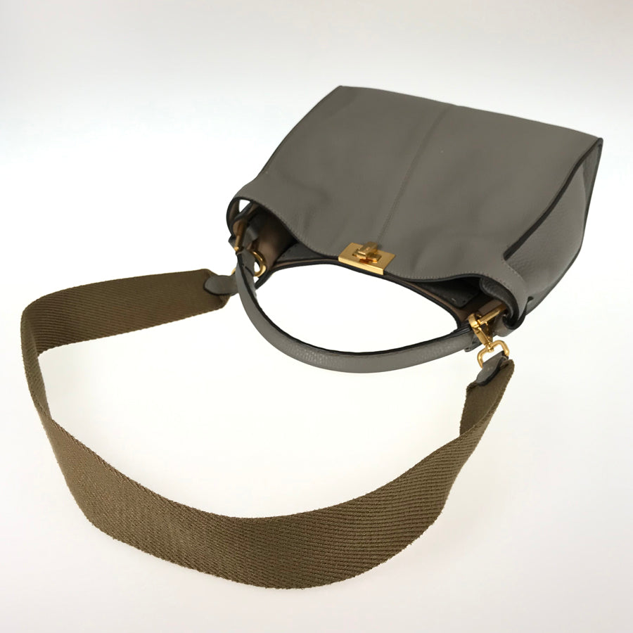 FENDI Peekaboo X-Rite Medium 8BN310 Hand bag