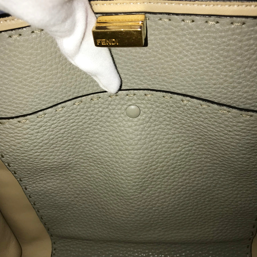 FENDI Peekaboo X-Rite Medium 8BN310 Hand bag