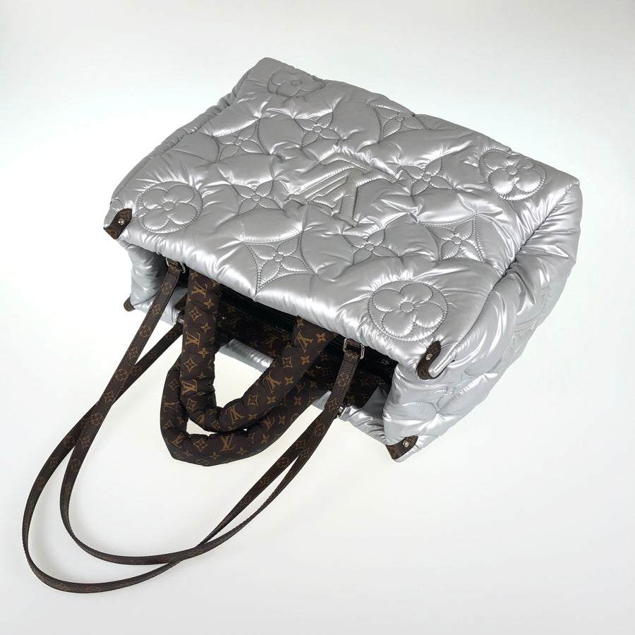 LOUIS VUITTON LV Pillow On The Go GM M21053 Tote bag