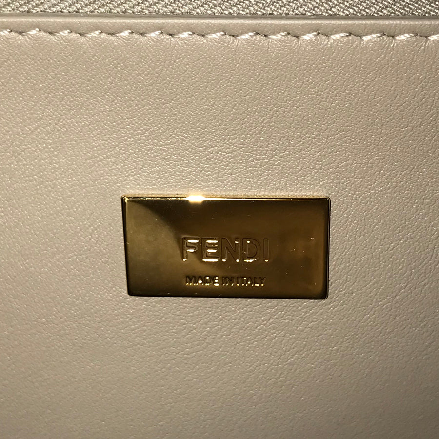 FENDI Peekaboo Iconic Essential 8BN302.SMQ Hand bag
