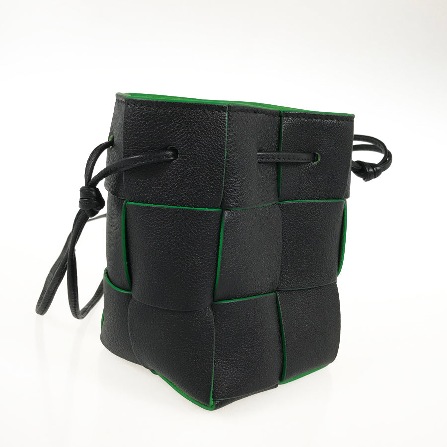 BOTTEGA VENETA Maxi Intrecciato cassette mini Shoulder bag