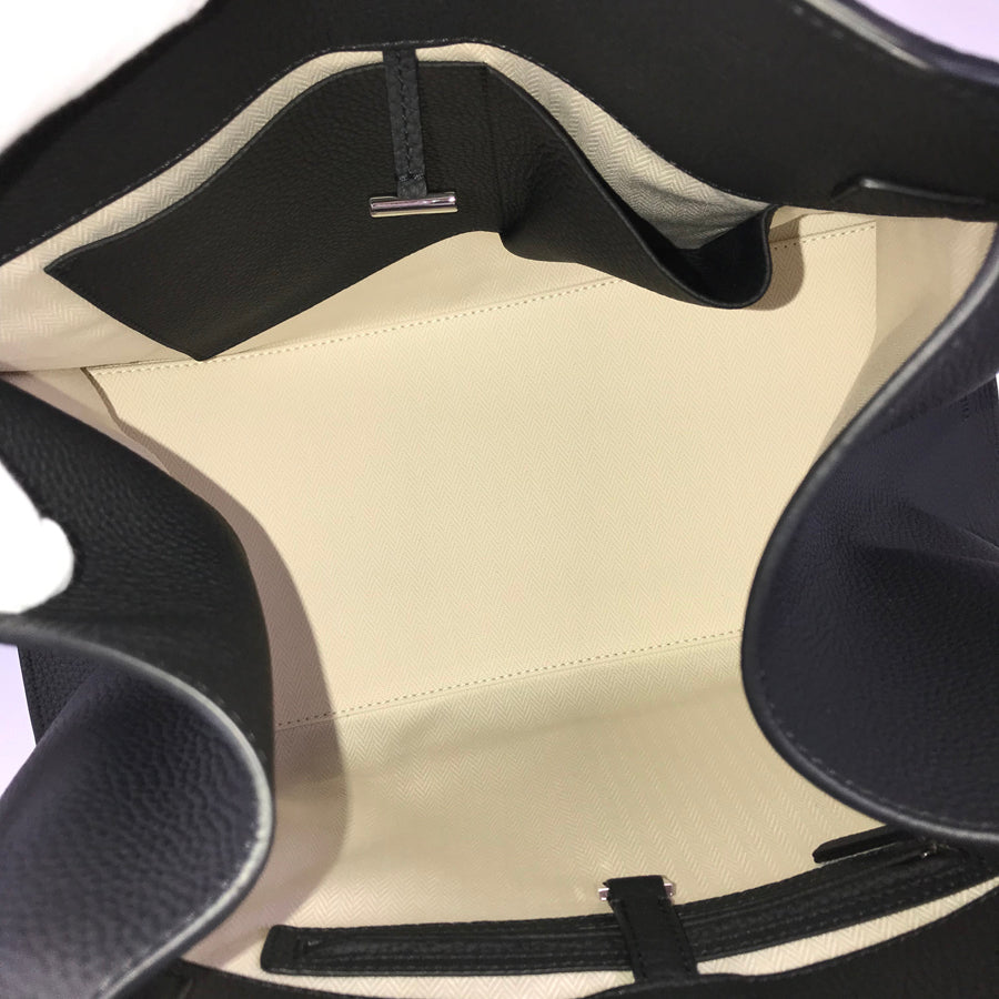THE ROW Soft Margaux 15 Hand bag