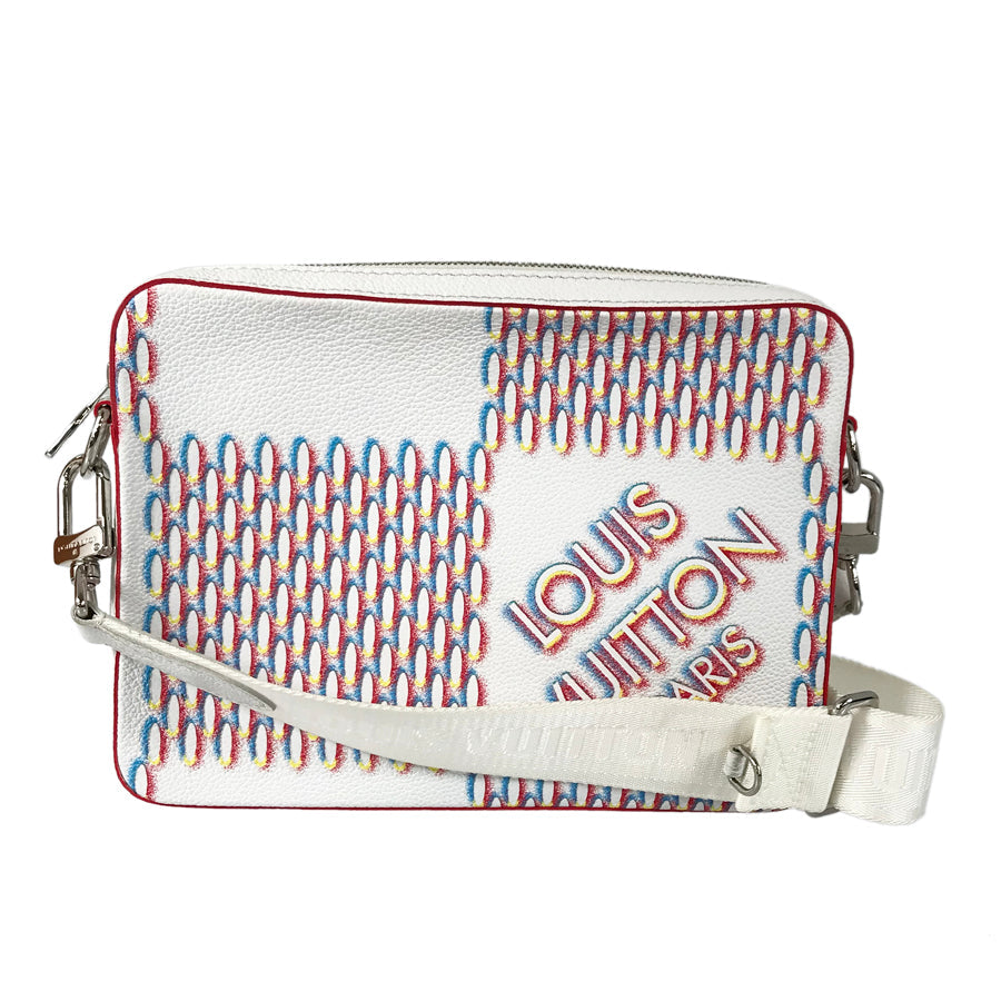 LOUIS VUITTON Damier Giant Spray Trio Messenger M20665 Shoulder bag