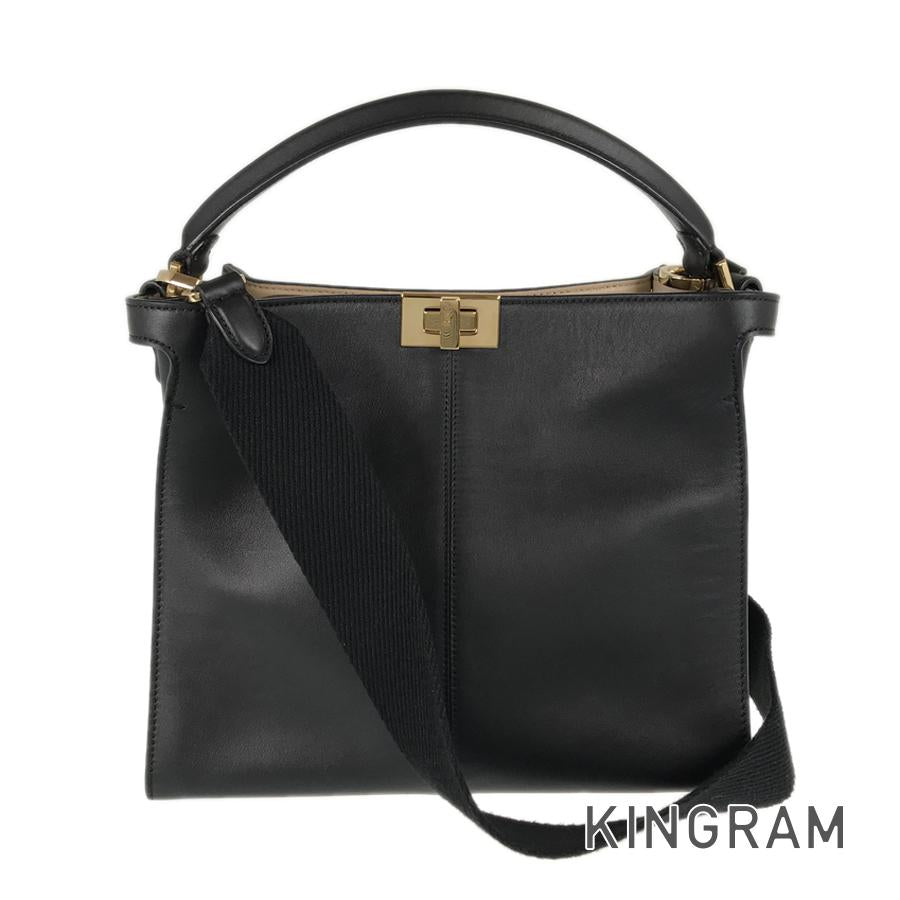 FENDI Peekaboo Essentials Hand bag