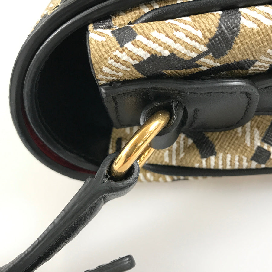 Salvatore Ferragamo Gancini Shoulder bag