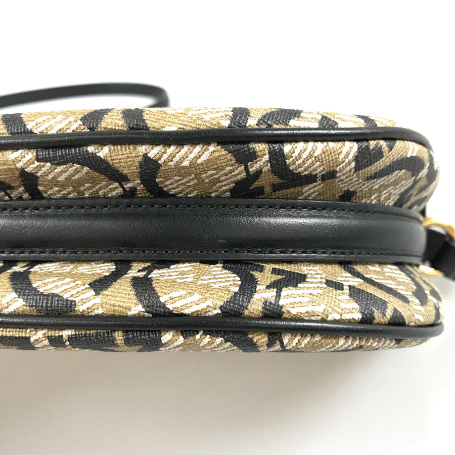 Salvatore Ferragamo Gancini Shoulder bag