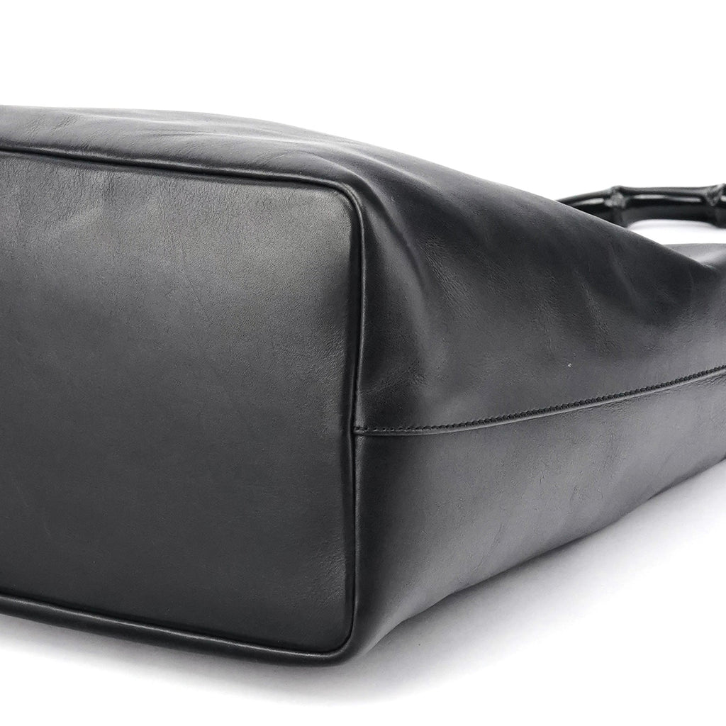 000 0531 Black Calfskin Bamboo Shoulder Bag