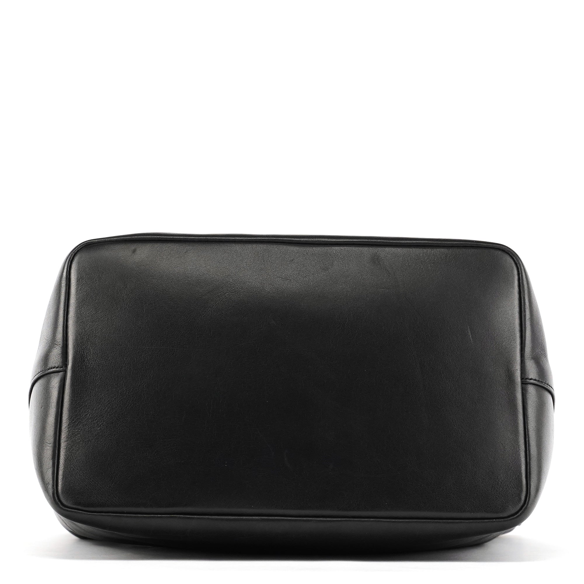 000 0531 Black Calfskin Bamboo Shoulder Bag