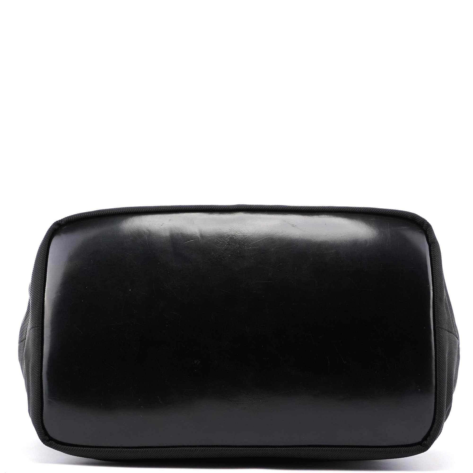 000 0531 Black Canvas Bamboo Shoulder Bag