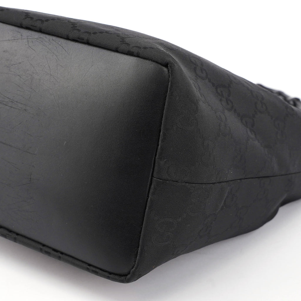 000 0531 Black GG Bamboo Shoulder Bag