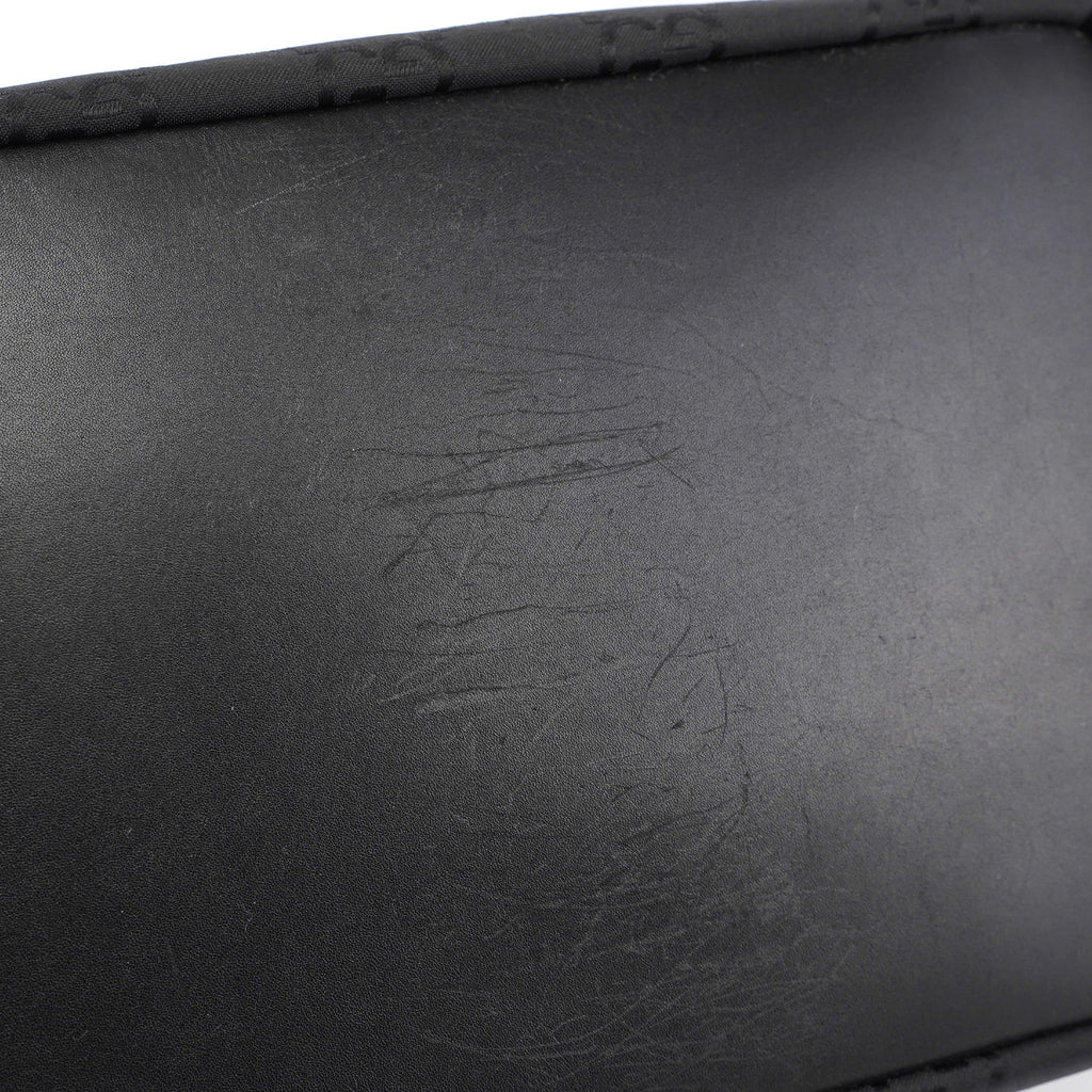 000 0531 Black GG Bamboo Shoulder Bag
