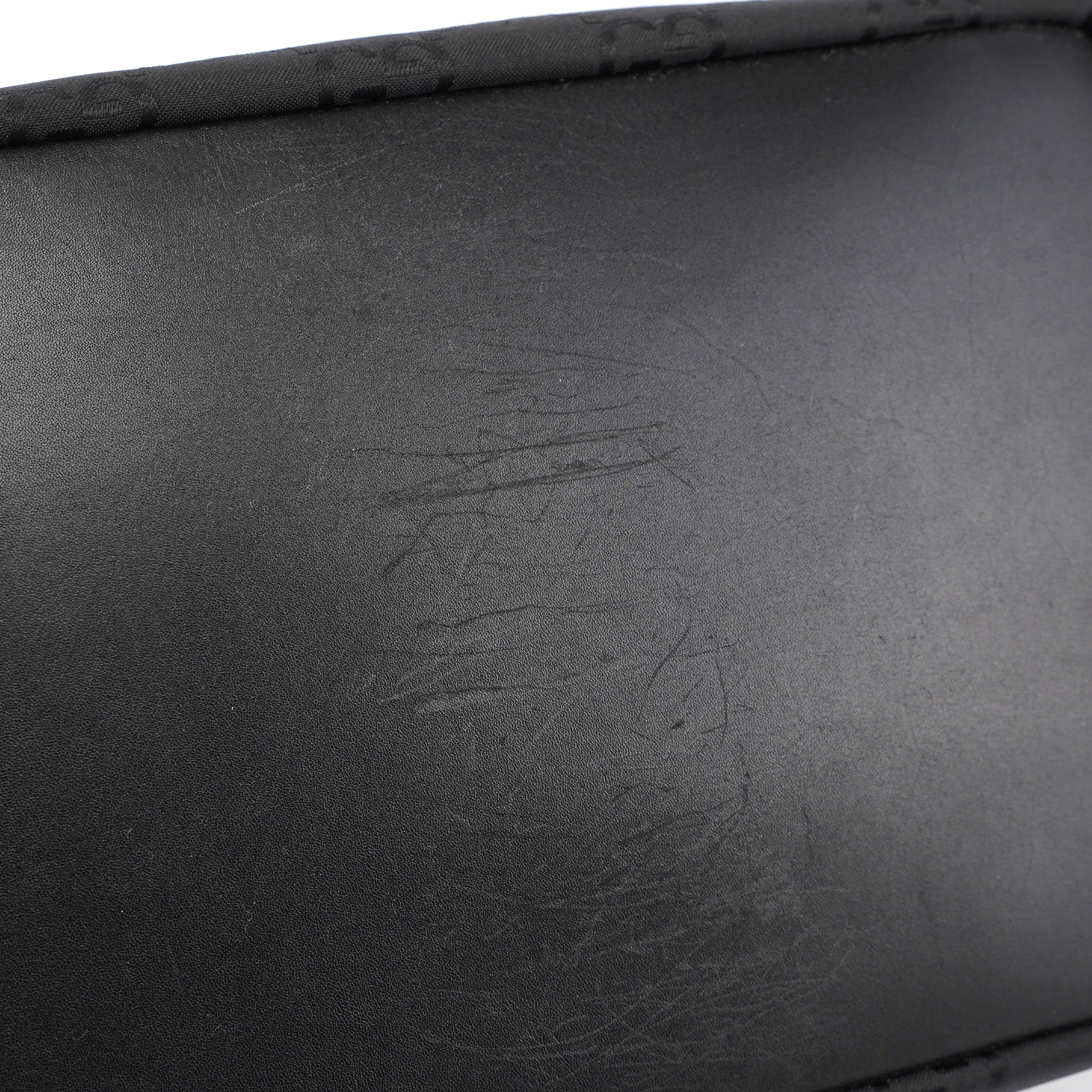 000 0531 Black GG Bamboo Shoulder Bag