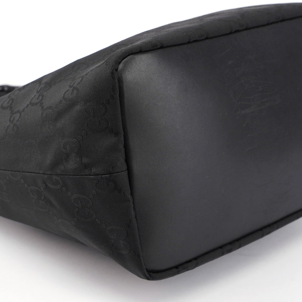 000 0531 Black GG Bamboo Shoulder Bag