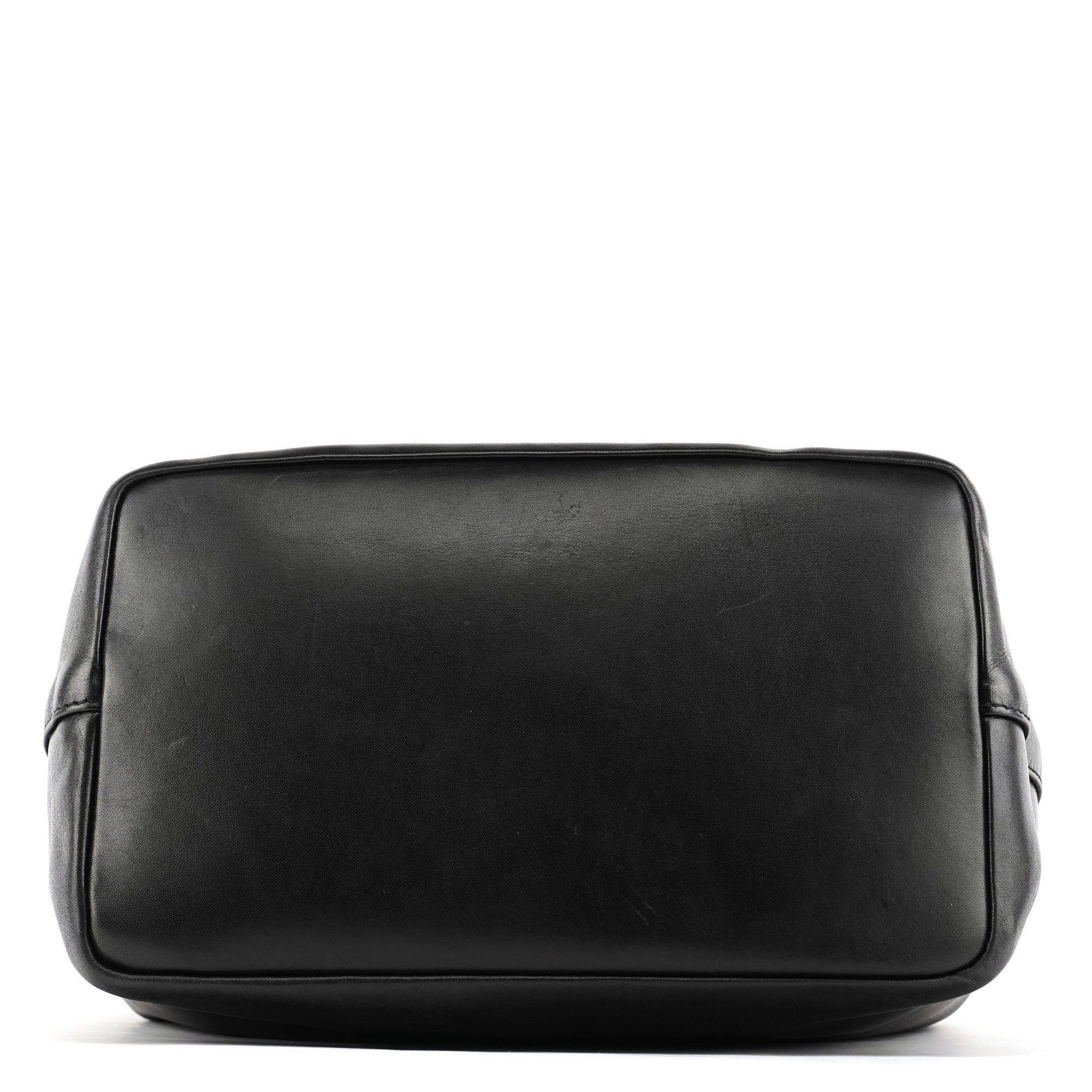 000 0531 Black Leather Bamboo Shoulder Bag