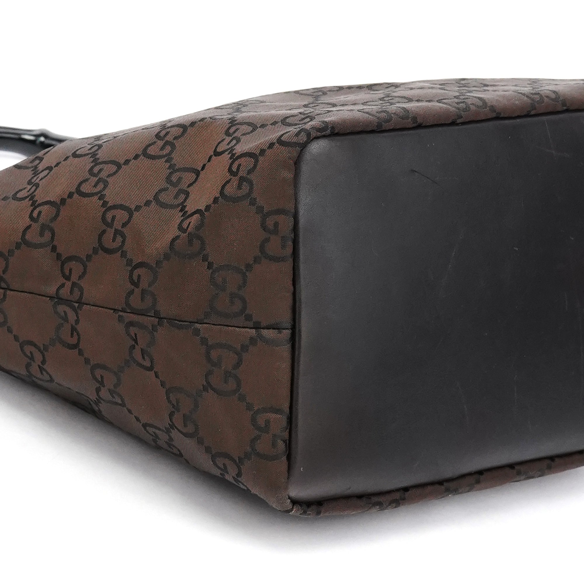 000 0531 Brown GG Bamboo Shoulder Bag