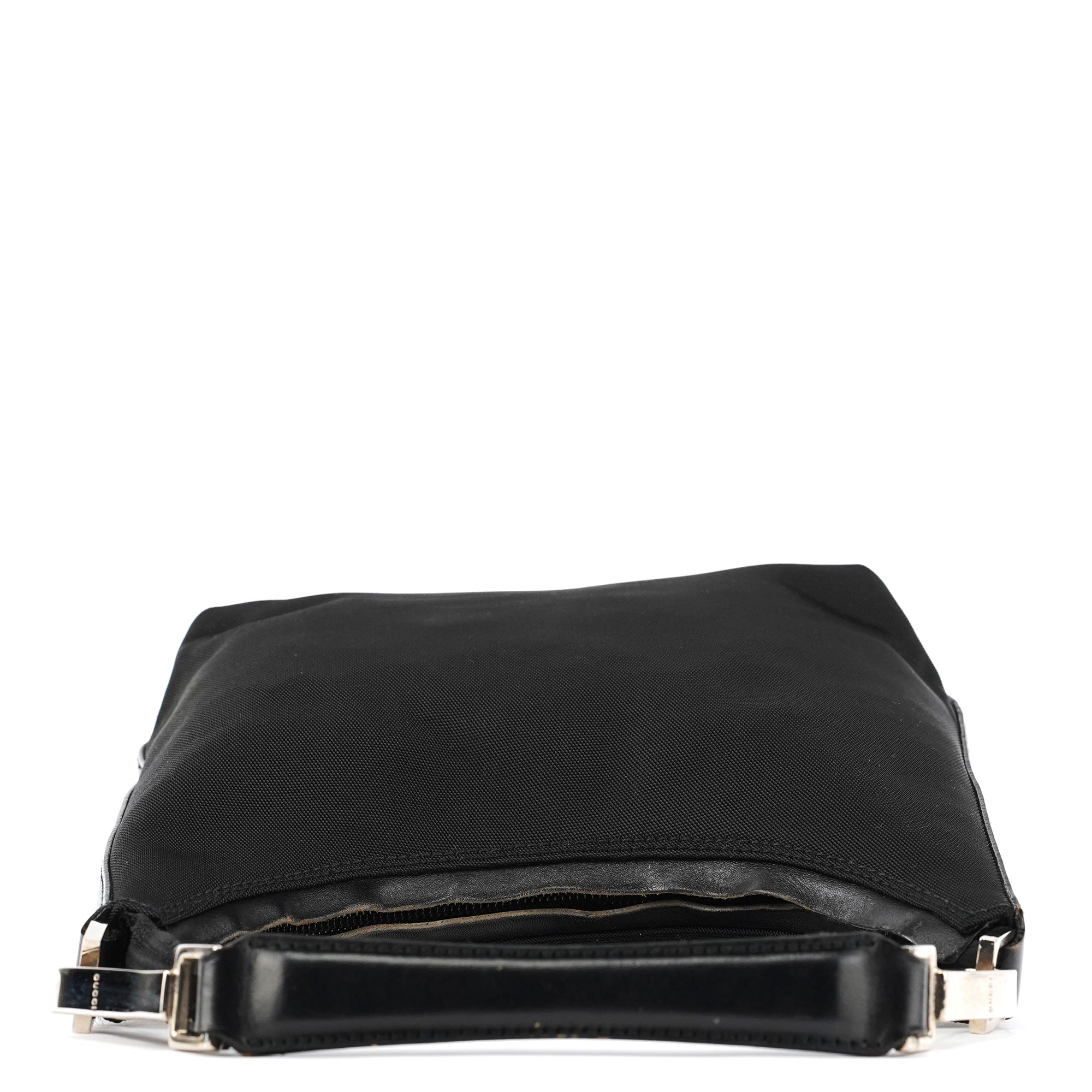 000 0601 Black Nylon Leather Hobo Bag