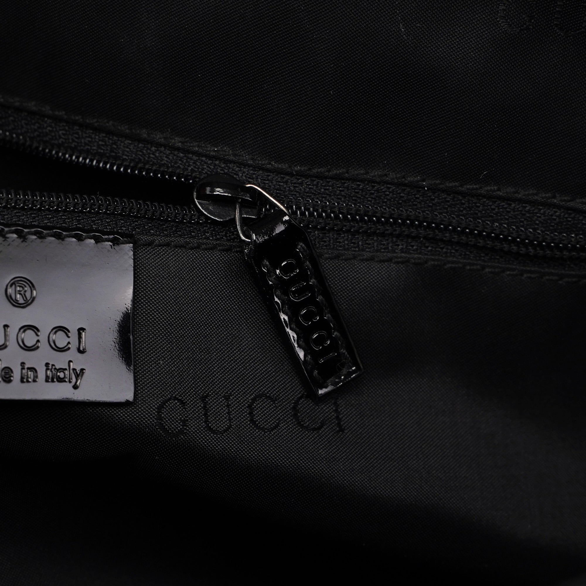 000 0829 Black Patent Leather Bamboo Tote