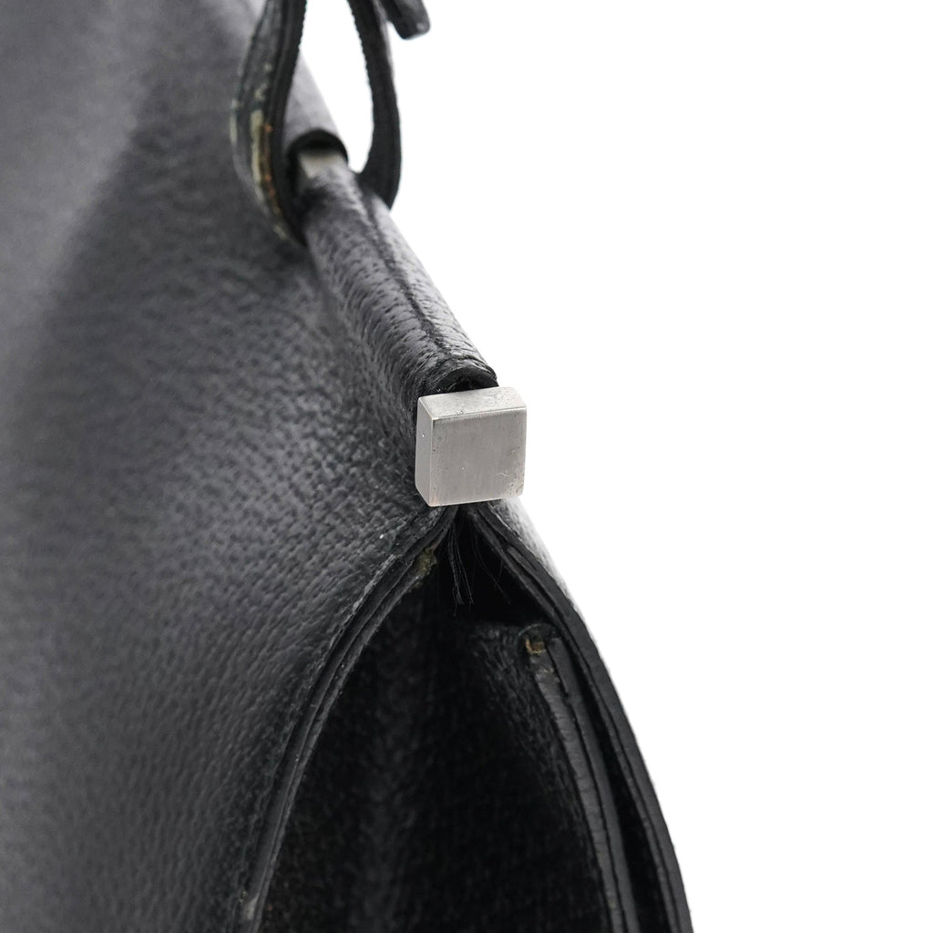 000 0832 Black Leather Top Handle Bag