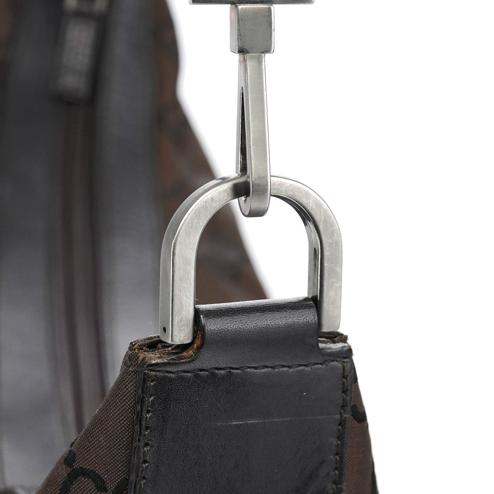 000 0833 Brown GG Bamboo Shoulder Bag