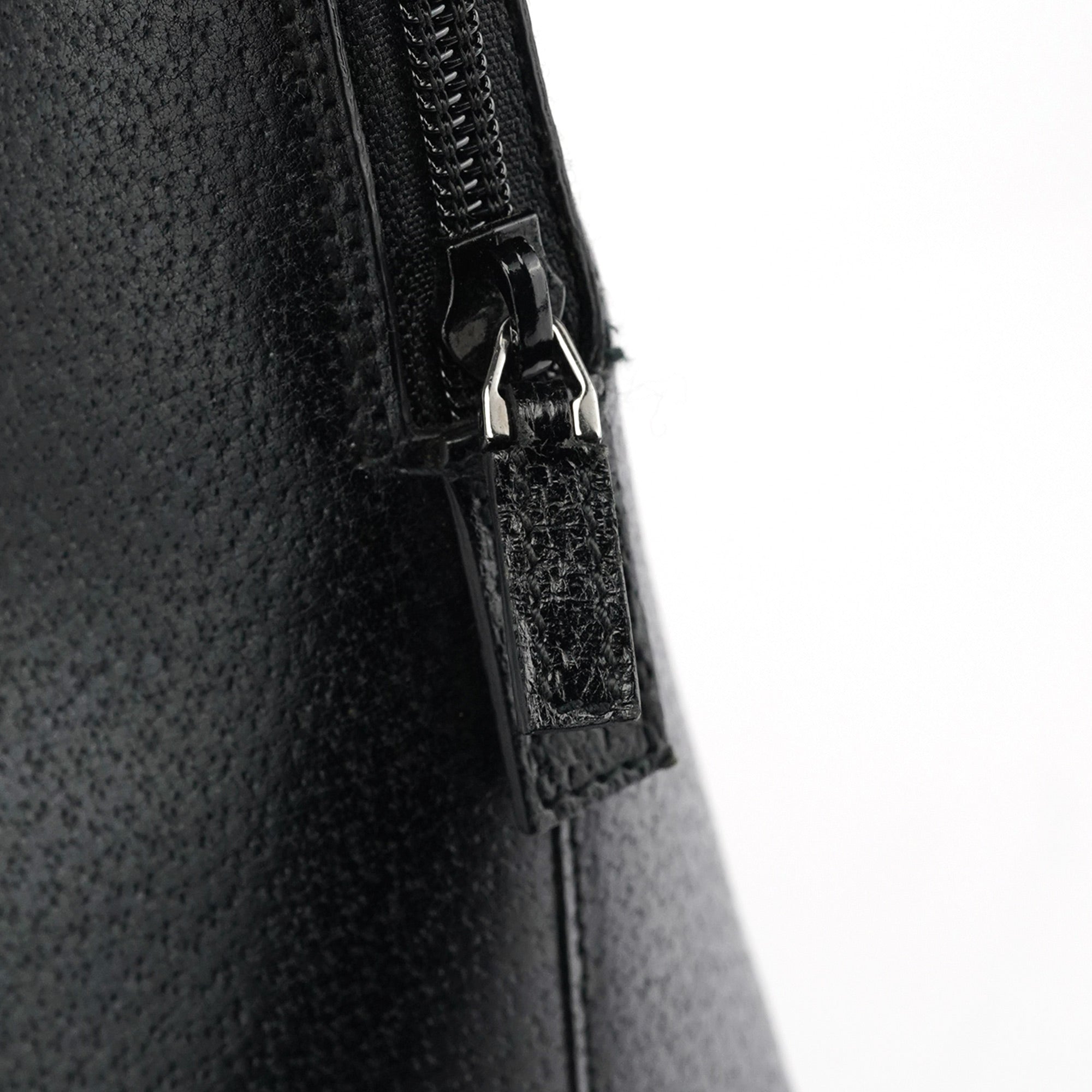 000 0837 Black Leather Bamboo 2-Way Bag