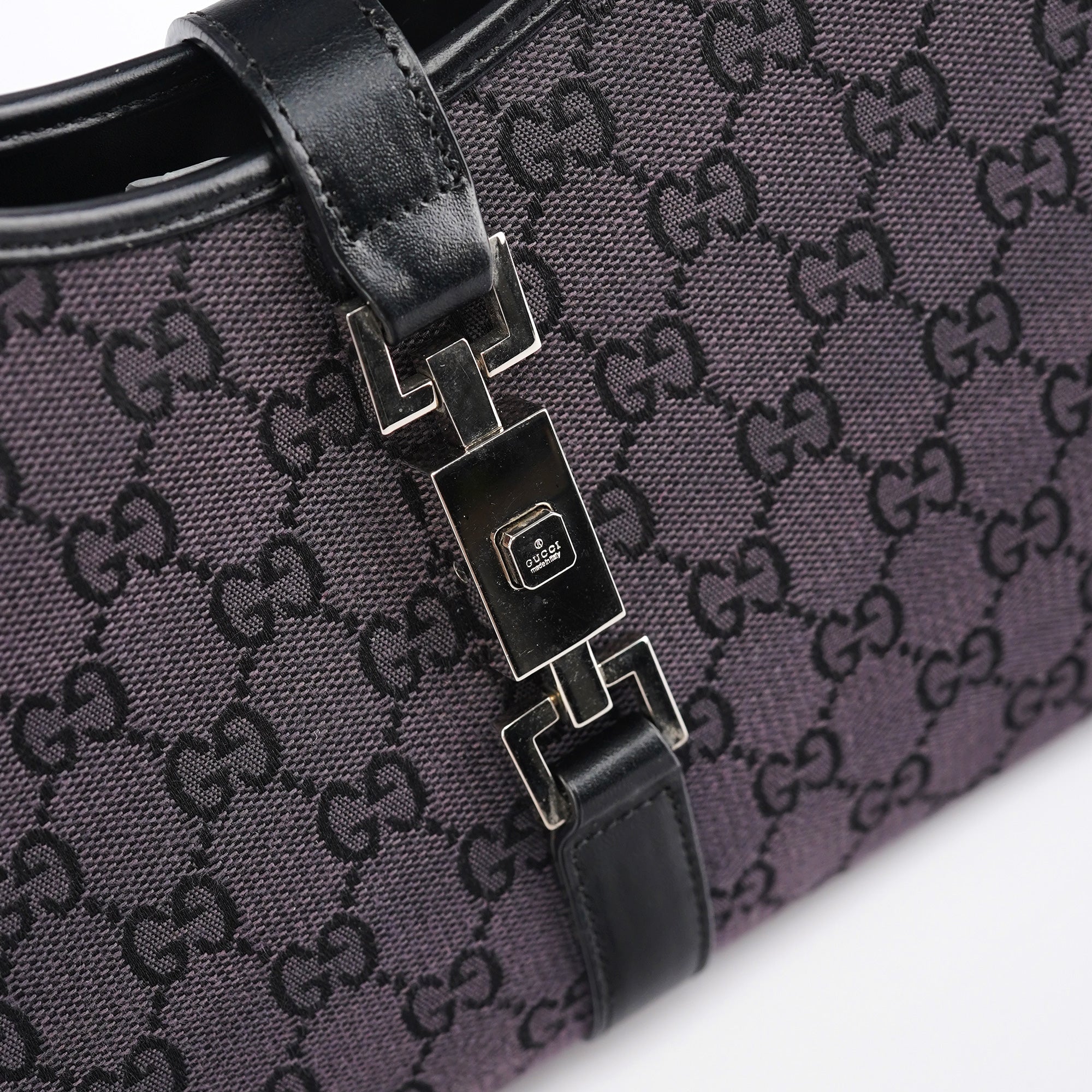 001 1067 Black GG Jackie Shoulder Bag