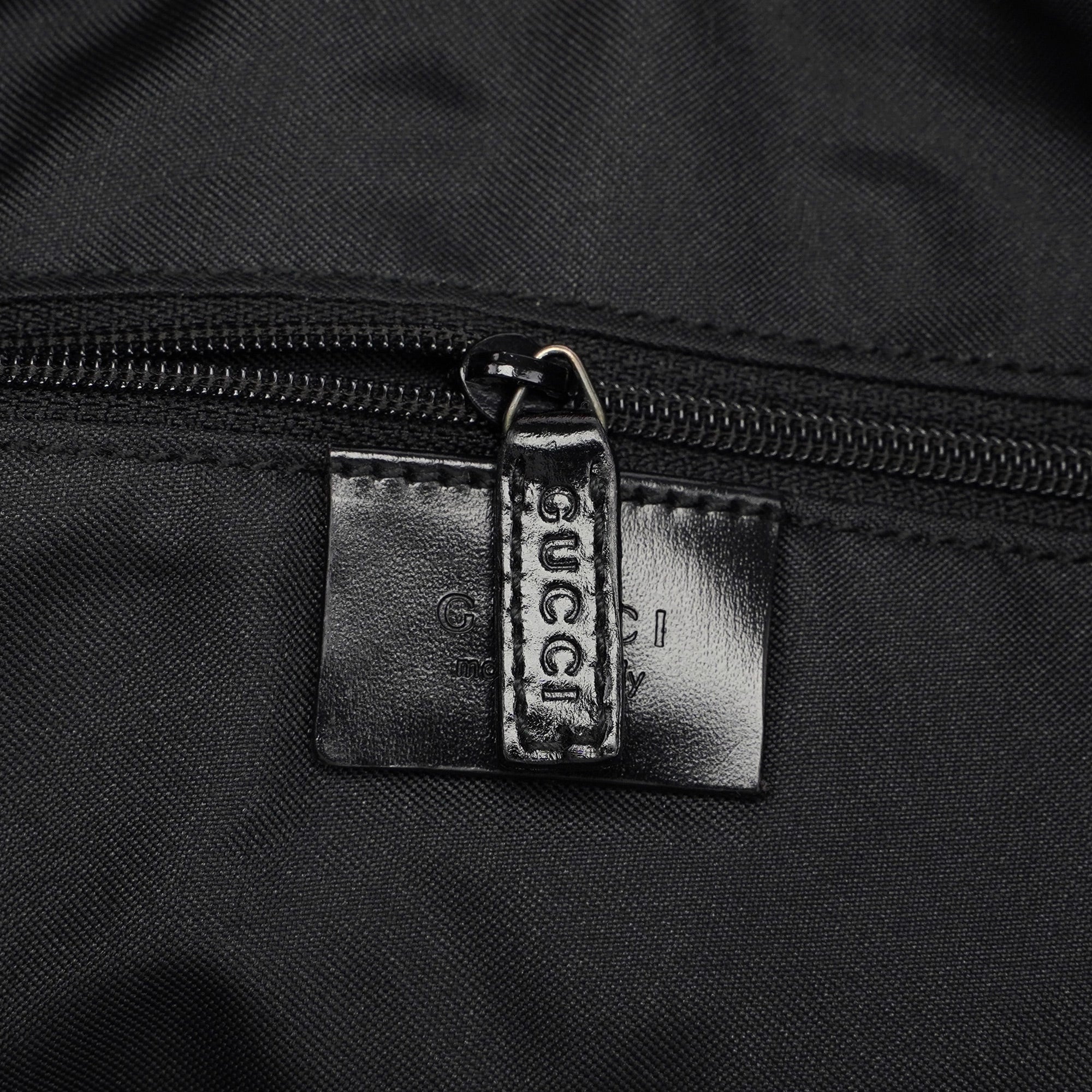 001 1206 Black Suede GG Shoulder Bag