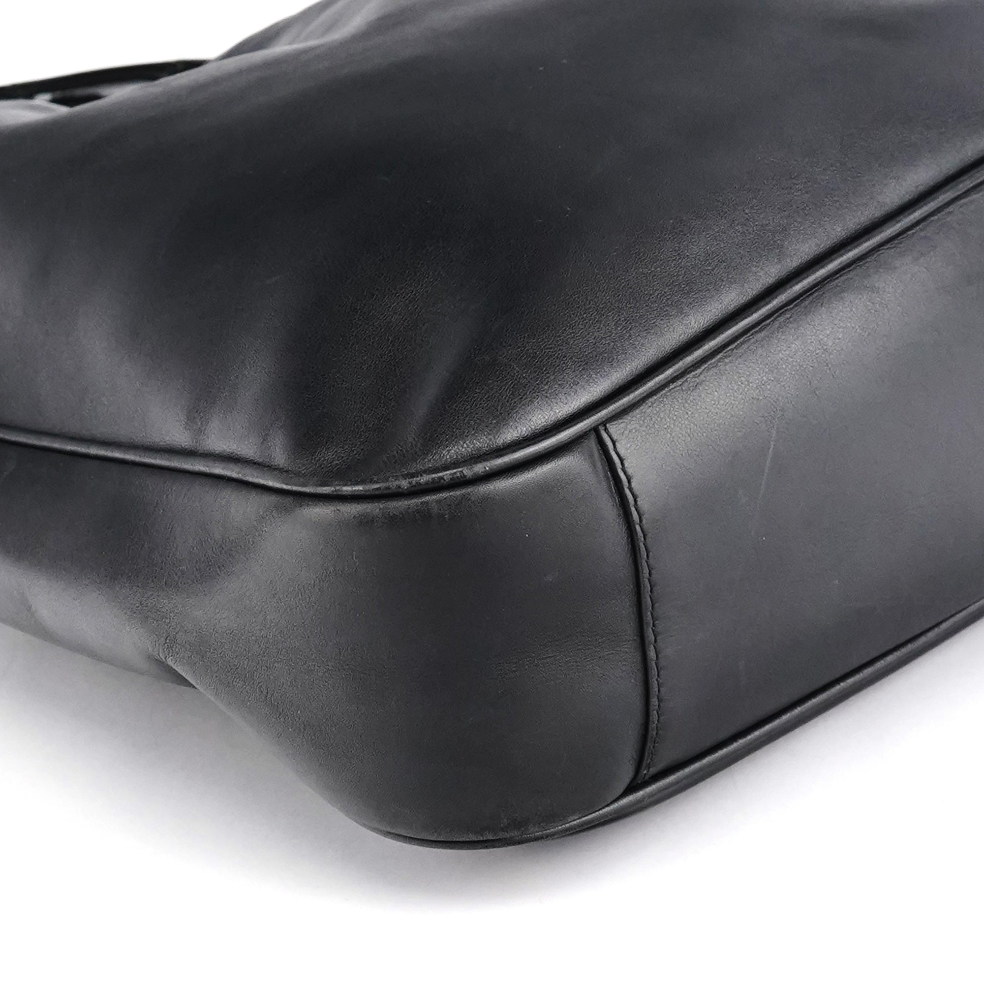 001 1638 Black Leather Bamboo 2-Way Bag