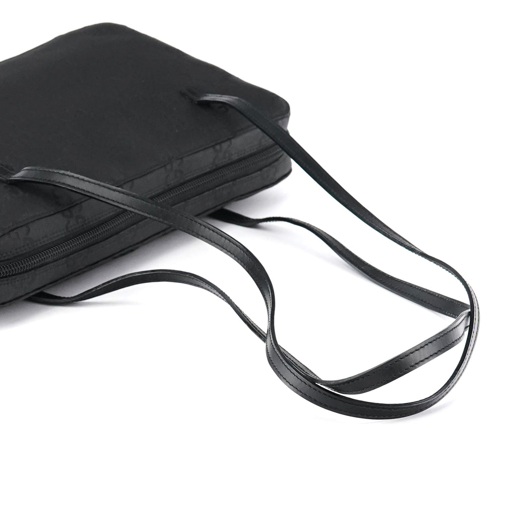 001 3074 Black GG Nylon Tote Bag