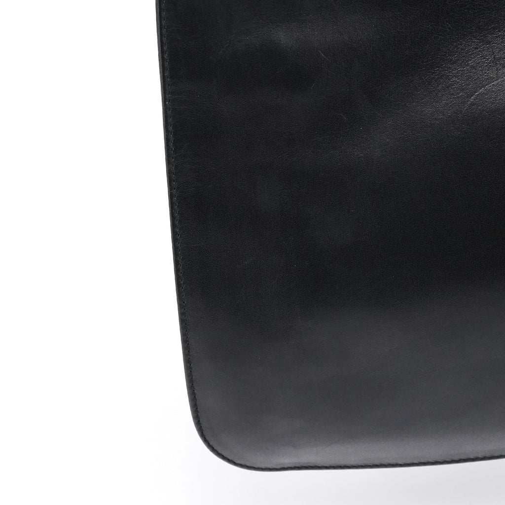 001 3167 Black Calfskin Hobo Shouler Bag