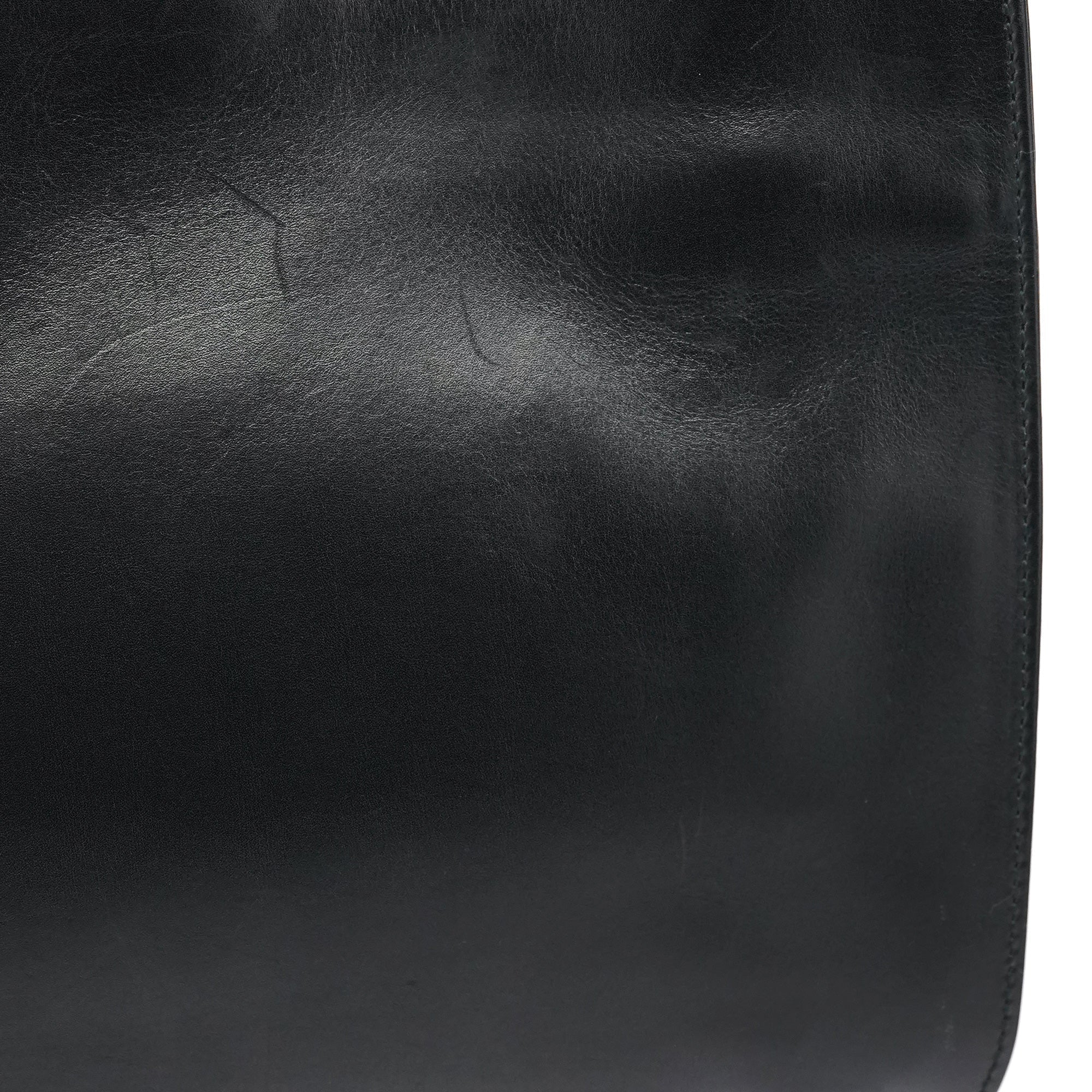 001 3167 Black Calfskin Hobo Shouler Bag