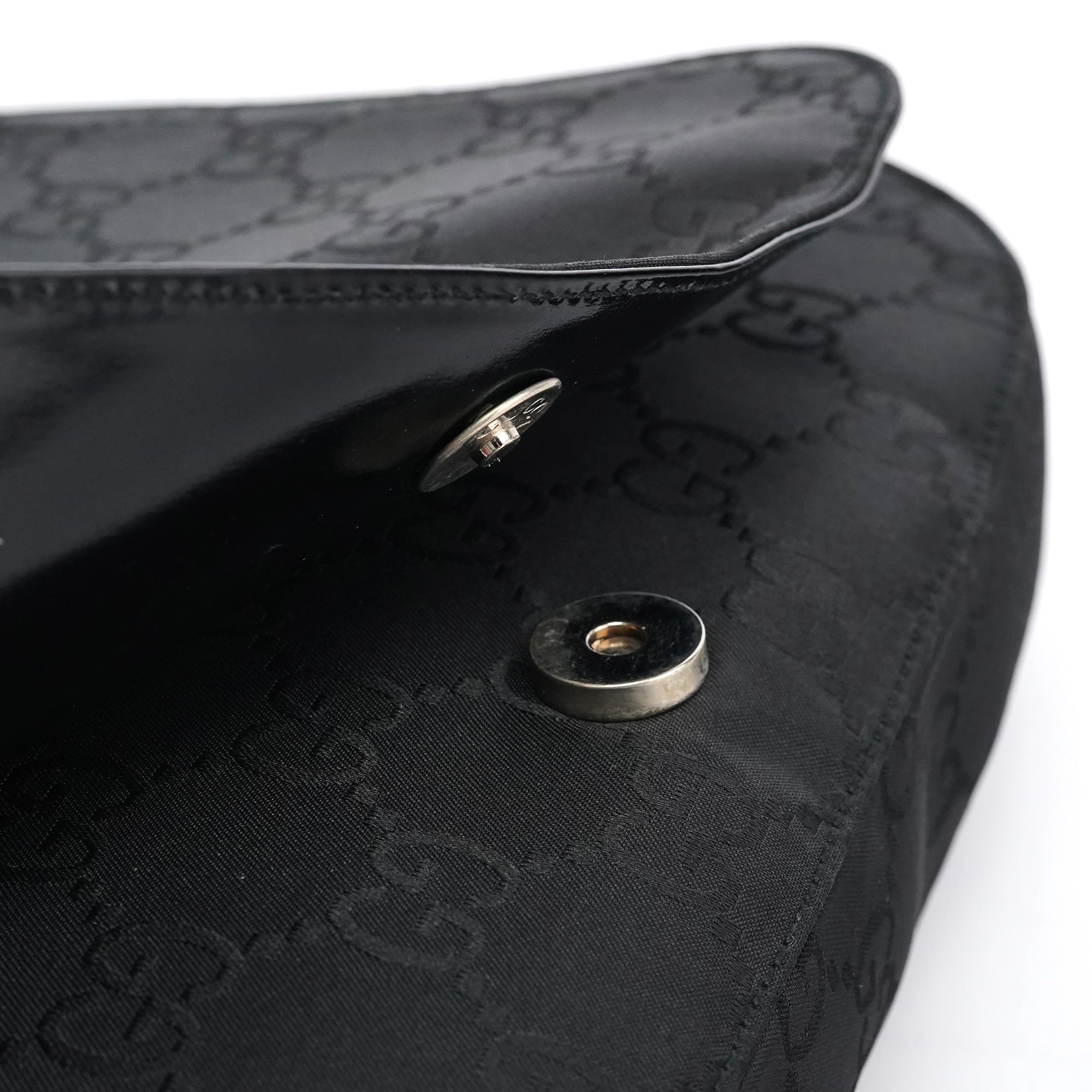001 3195 Black GG Flap Shoulder Bag