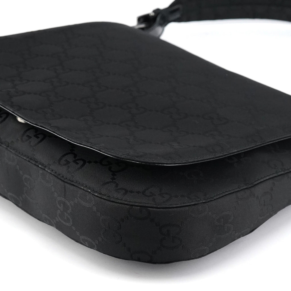 001 3195 Black GG Flap Shoulder Bag