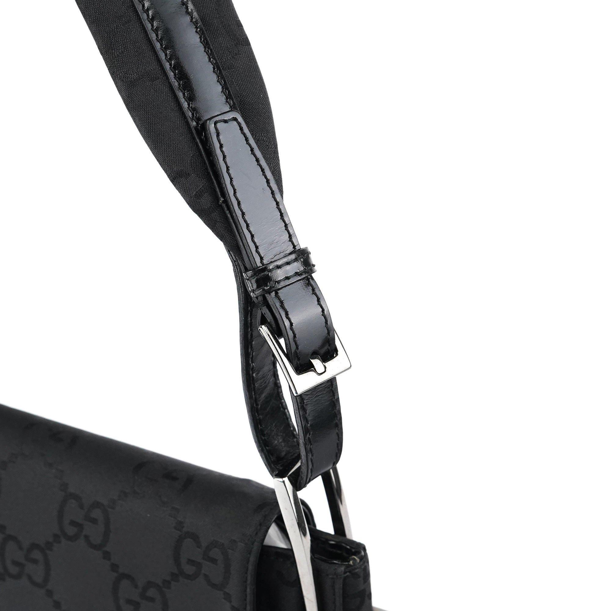 001 3195 Black GG Flap Shoulder Bag