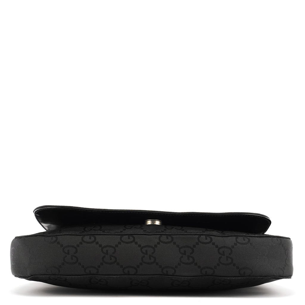 001 3195 Black GG Flap Shoulder Bag