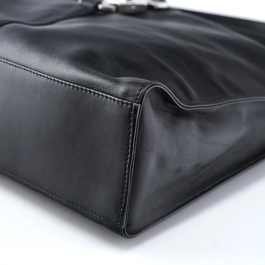 001 3355 Black Calfskin Jackie Shoulder Bag