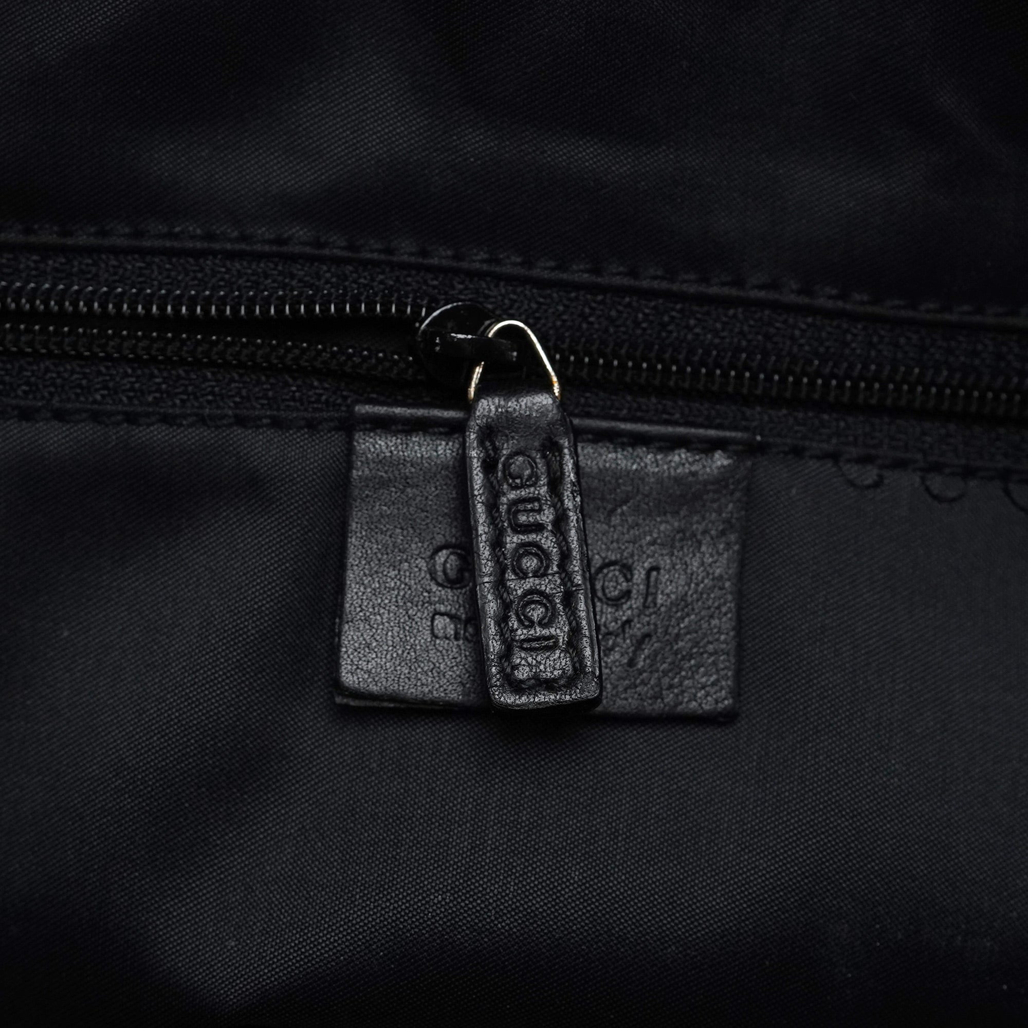 001 3355 Black Calfskin Jackie Shoulder Bag