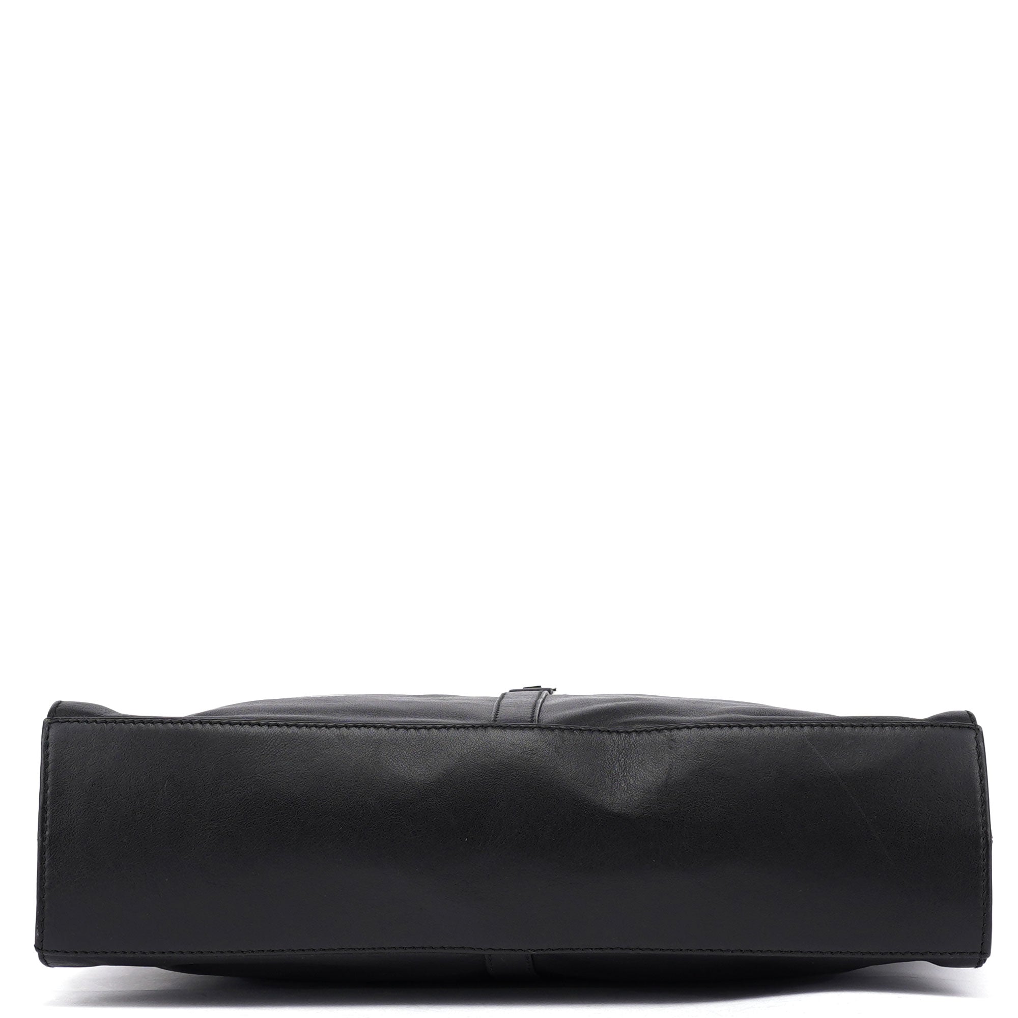 001 3355 Black Calfskin Jackie Shoulder Bag