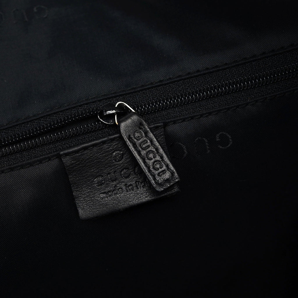 001 3355 Black Calfskin Jackie Shoulder Bag