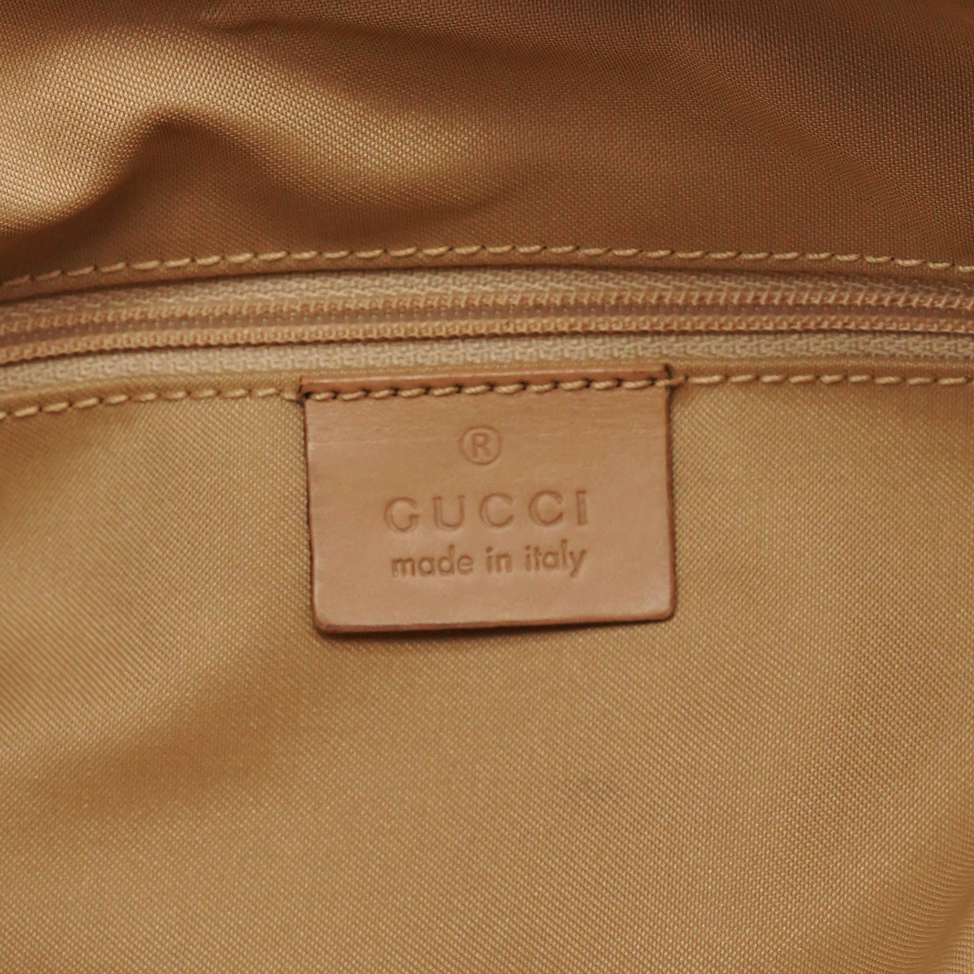 001 3386 Pink GG Canvas Shoulder Bag