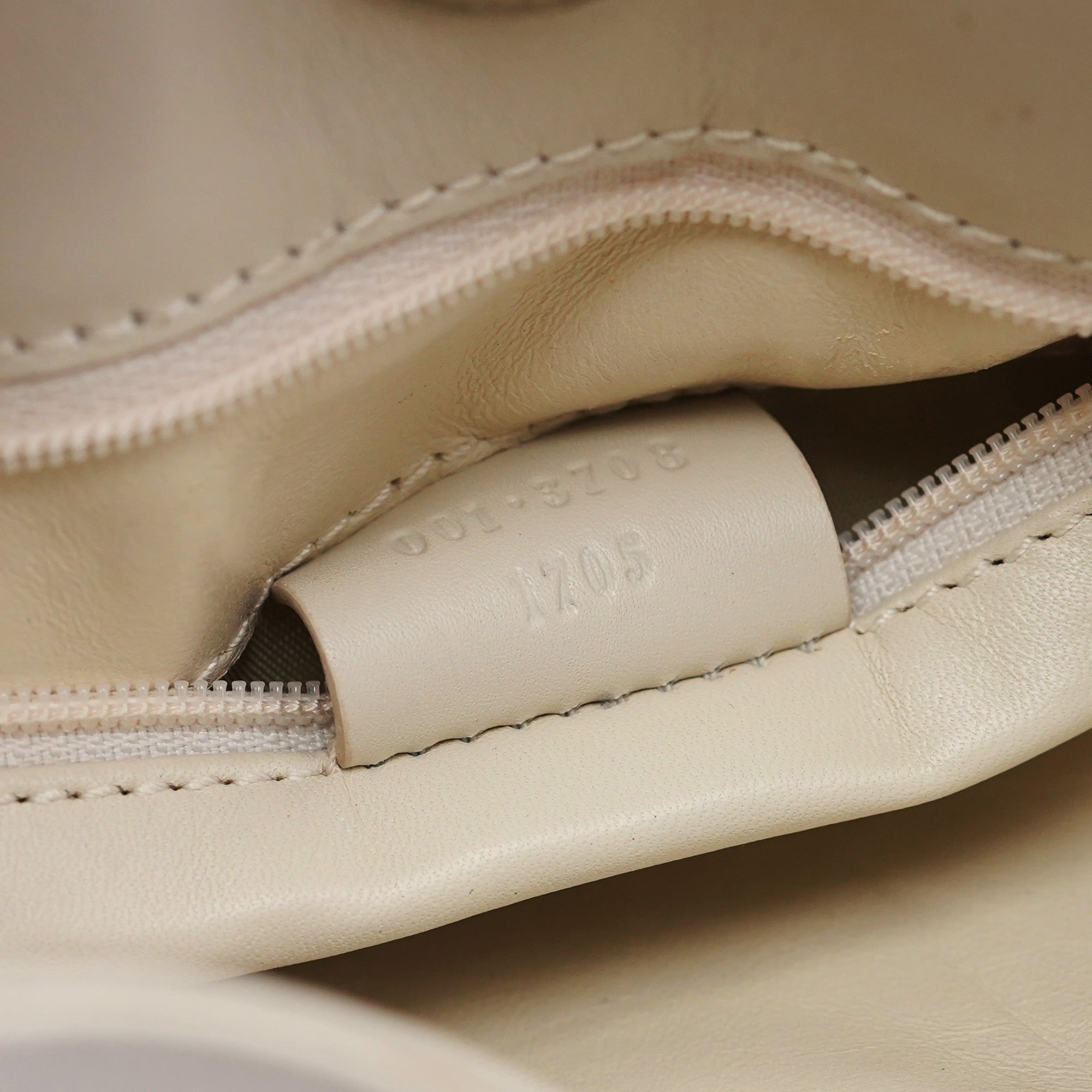 001 3703 Beige Calfskin Hobo Shoulder Bag