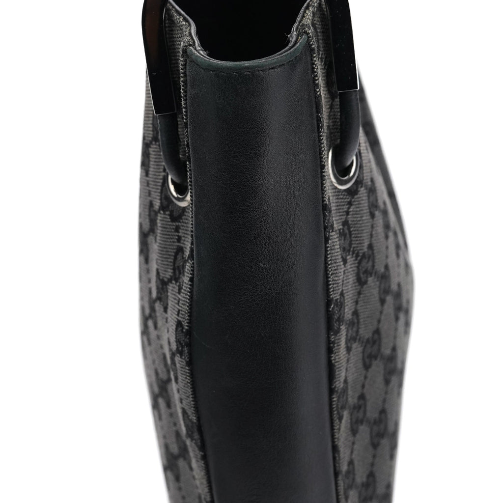 001 3748 Black GG Drawstring Shoulder Bag